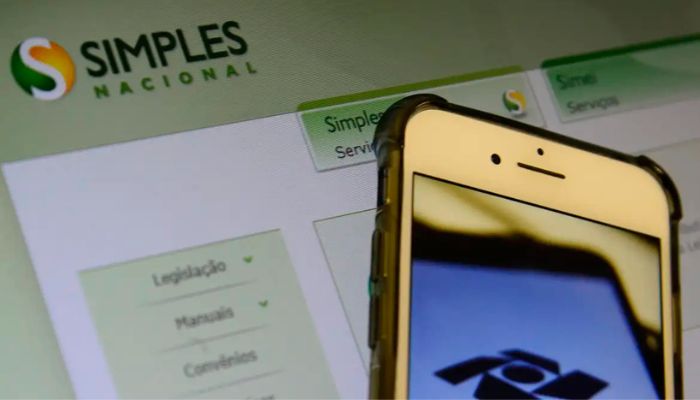  Mais de 723 mil empresas pedem para entrar no Simples Nacional 